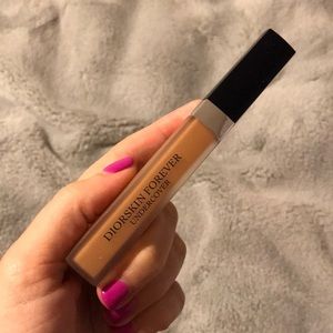 Diorshow Concealer